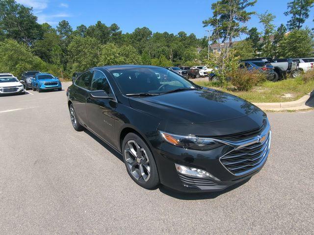 new 2024 Chevrolet Malibu car, priced at $24,793