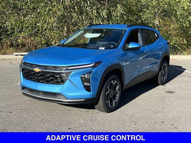 new 2025 Chevrolet Trax car, priced at $24,500