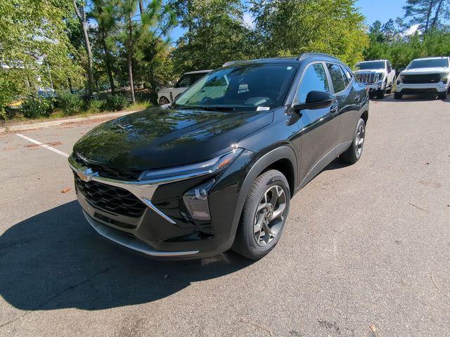 new 2025 Chevrolet Trax car, priced at $23,693