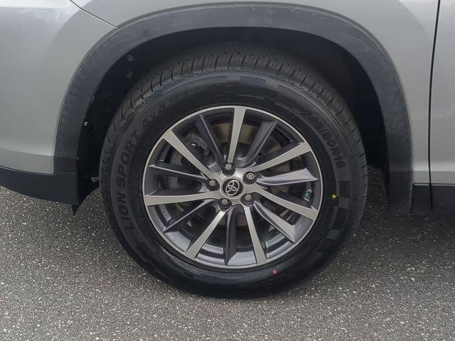 used 2019 Toyota Highlander car, priced at $23,690