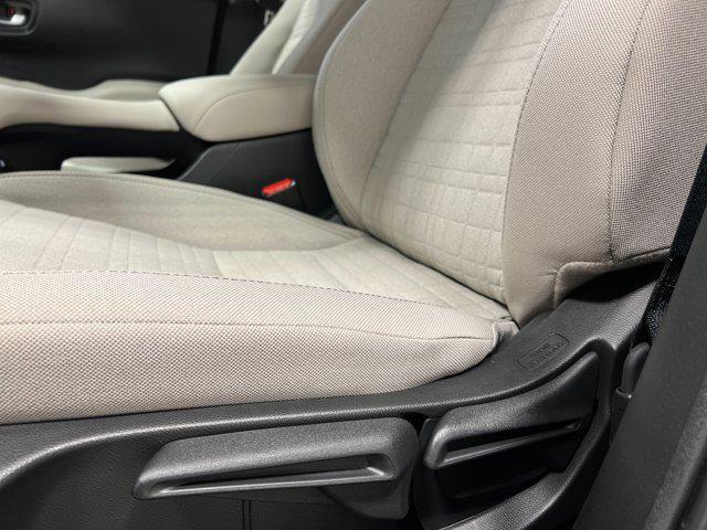 new 2025 Honda HR-V car, priced at $28,295