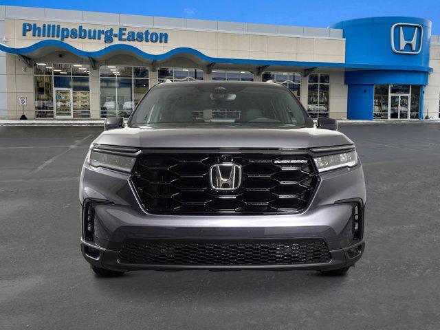 new 2025 Honda Pilot car, priced at $56,965