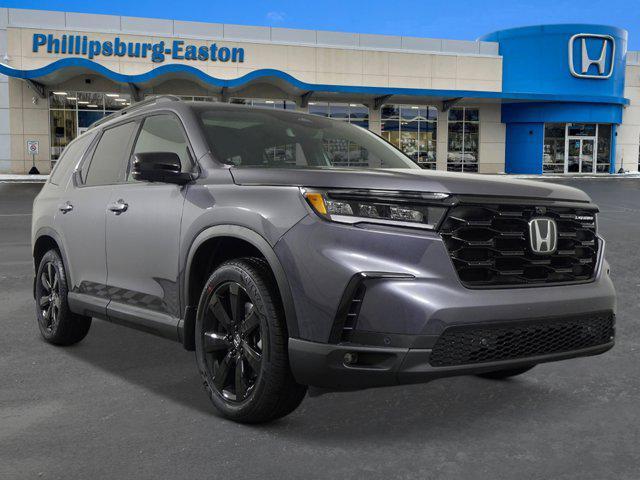 new 2025 Honda Pilot car, priced at $56,965