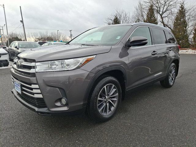 used 2019 Toyota Highlander car, priced at $28,650