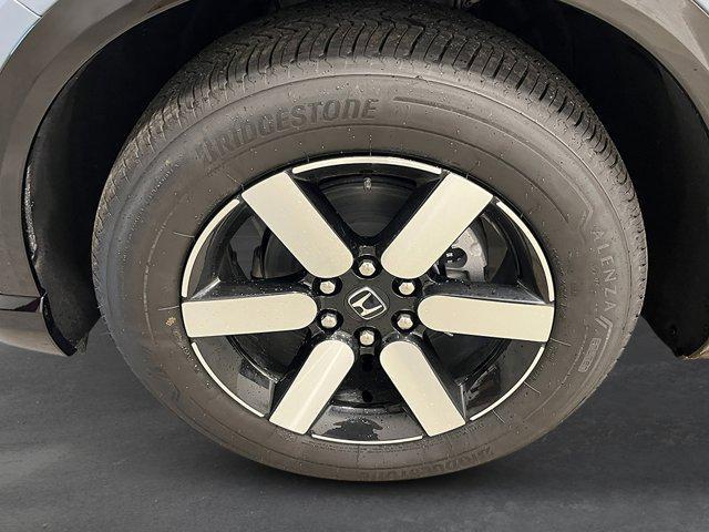 new 2025 Honda Prologue car, priced at $56,605