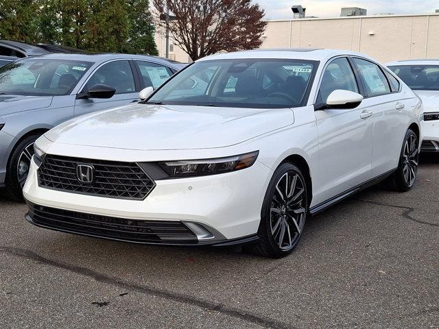 new 2025 Honda Accord Hybrid car, priced at $40,850