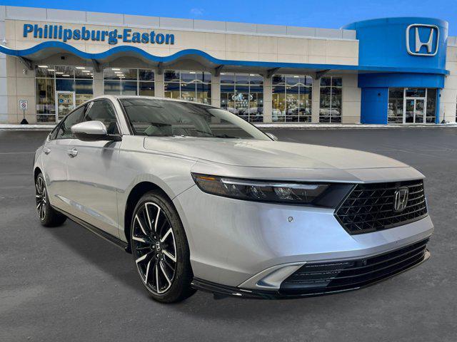 new 2025 Honda Accord Hybrid car, priced at $40,495