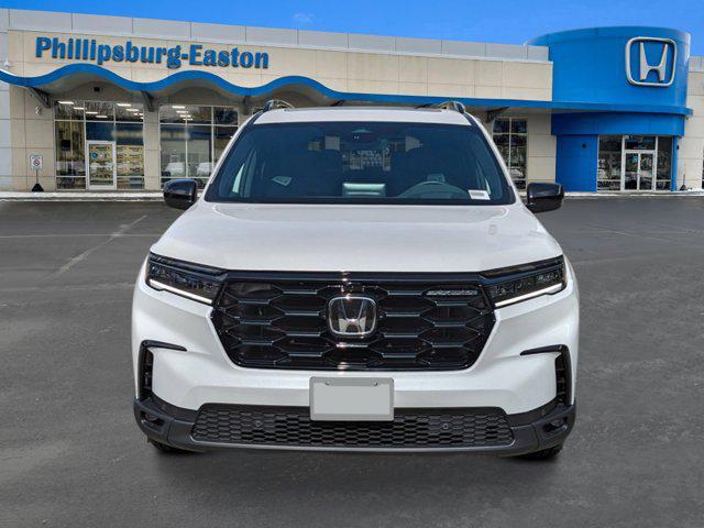 new 2025 Honda Pilot car, priced at $56,485