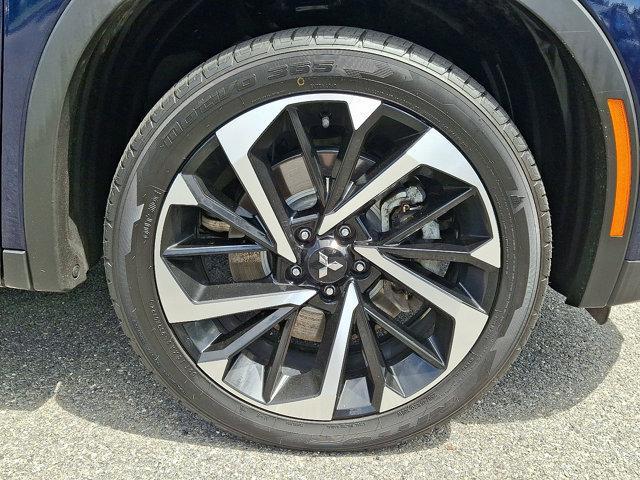 used 2022 Mitsubishi Outlander car, priced at $23,887