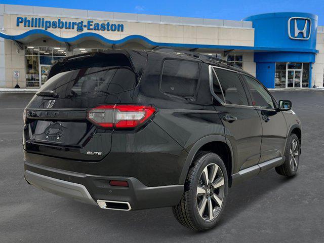 new 2025 Honda Pilot car, priced at $54,530