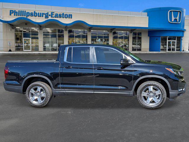 new 2025 Honda Ridgeline car, priced at $46,075