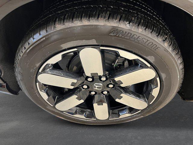 new 2025 Honda Prologue car, priced at $59,805