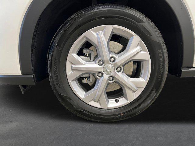 new 2025 Honda HR-V car, priced at $28,750