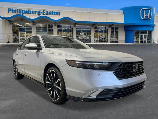 new 2025 Honda Accord Hybrid car, priced at $40,450
