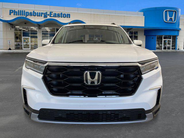 new 2025 Honda Pilot car, priced at $51,505