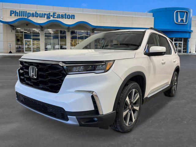 new 2025 Honda Pilot car, priced at $51,505