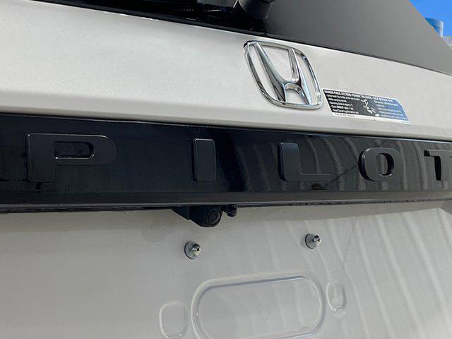 new 2025 Honda Pilot car, priced at $51,505