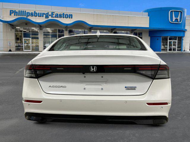new 2025 Honda Accord Hybrid car, priced at $40,905
