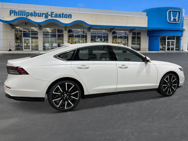 new 2025 Honda Accord Hybrid car, priced at $40,905
