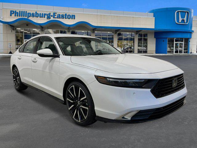 new 2025 Honda Accord Hybrid car, priced at $40,905