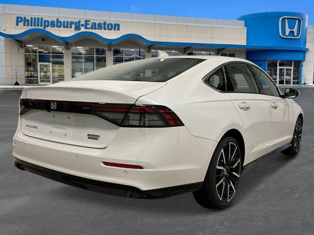 new 2025 Honda Accord Hybrid car, priced at $40,905