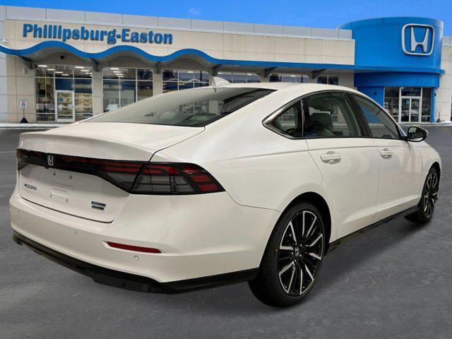 new 2025 Honda Accord Hybrid car, priced at $40,905