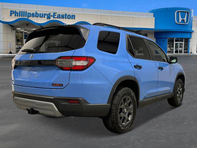 new 2025 Honda Pilot car, priced at $51,305
