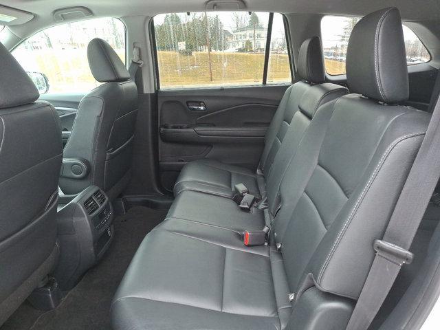 used 2022 Honda Pilot car, priced at $34,887