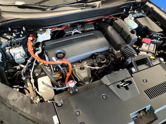 new 2026 Honda CR-V Hybrid car, priced at $41,675