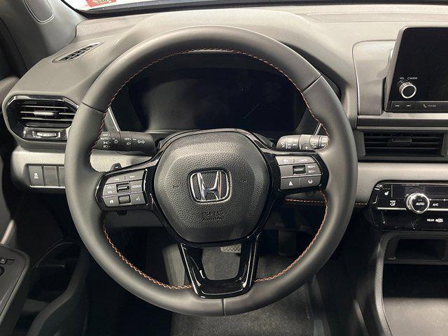 new 2025 Honda Pilot car, priced at $43,750