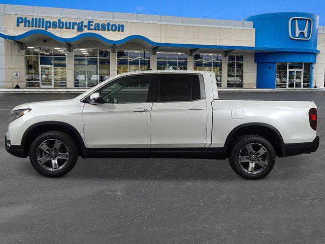 new 2025 Honda Ridgeline car, priced at $44,885
