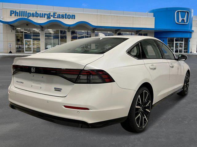 new 2025 Honda Accord Hybrid car, priced at $40,905