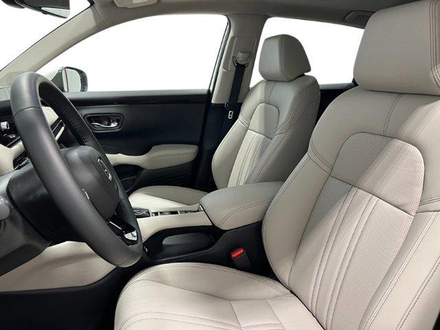 new 2025 Honda HR-V car, priced at $32,395