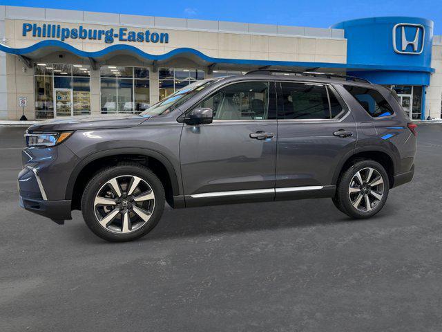 new 2025 Honda Pilot car, priced at $54,530
