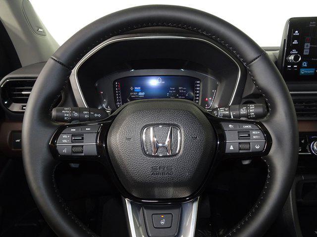 new 2025 Honda Pilot car, priced at $56,705