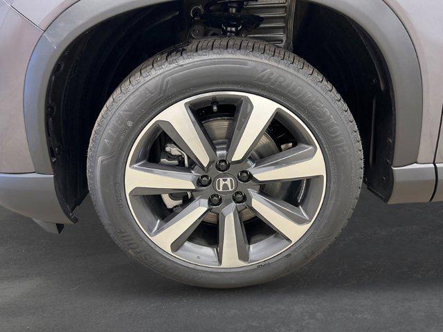 new 2025 Honda Pilot car, priced at $54,530