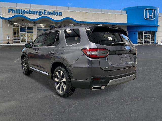 new 2025 Honda Pilot car, priced at $54,530