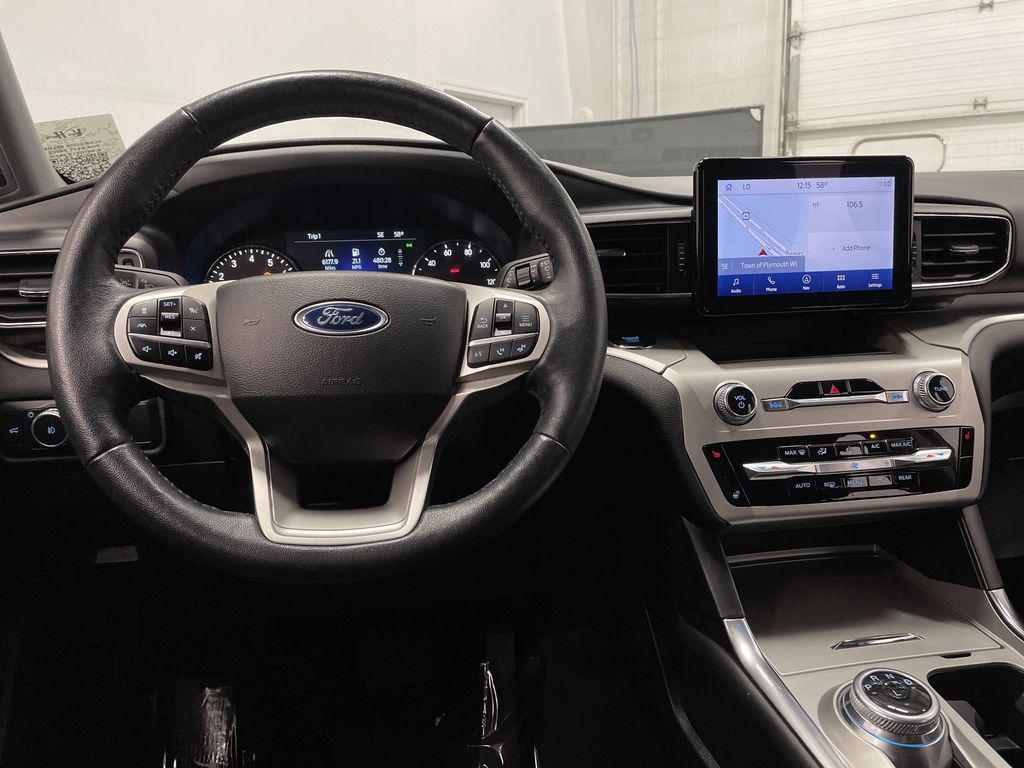 used 2022 Ford Explorer car, priced at $27,131