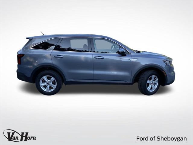 used 2021 Kia Sorento car, priced at $21,386