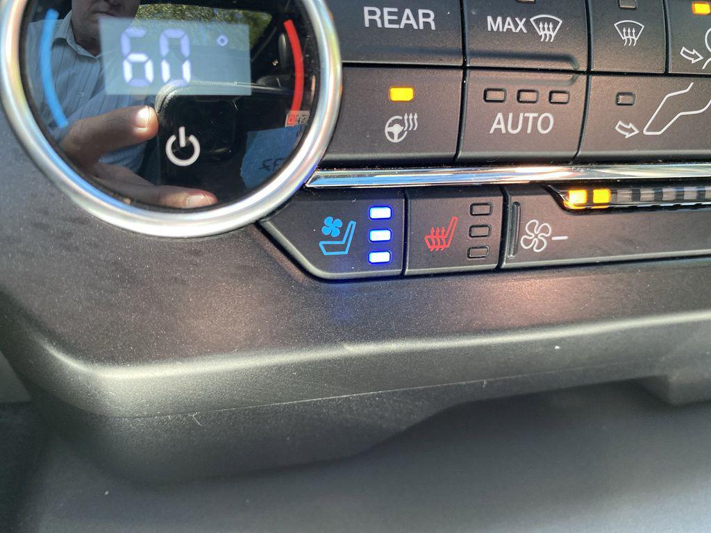 used 2020 Ford Expedition car, priced at $33,060