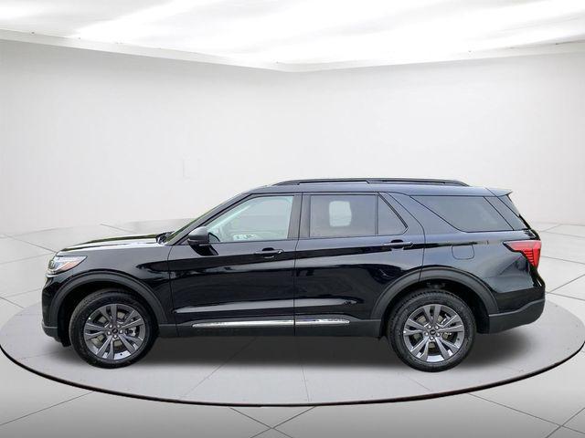 new 2025 Ford Explorer car, priced at $48,305