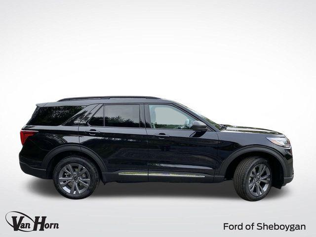 new 2025 Ford Explorer car, priced at $45,598