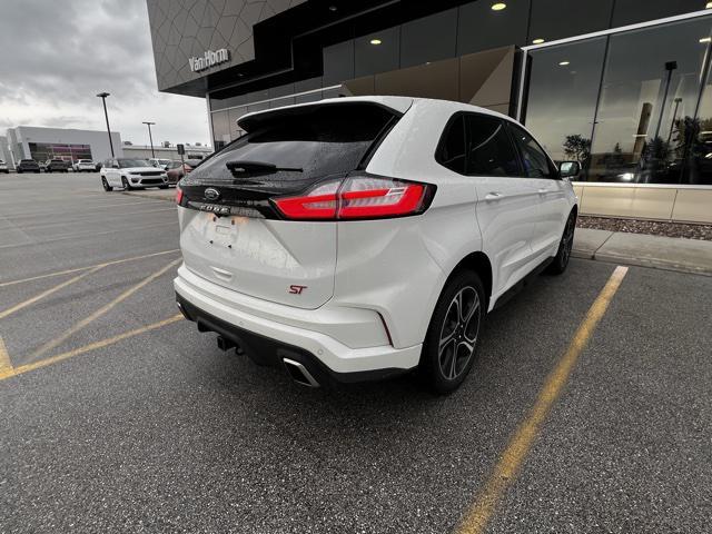 used 2022 Ford Edge car, priced at $35,307