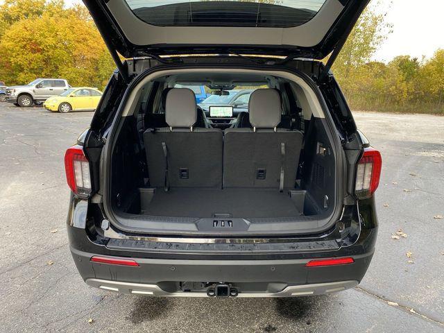 new 2025 Ford Explorer car, priced at $44,905