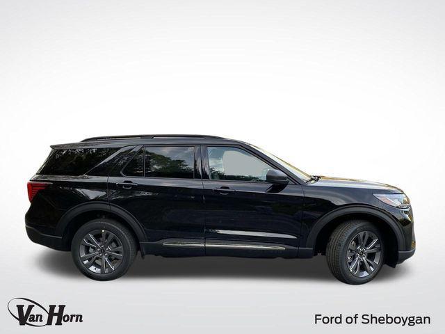 new 2025 Ford Explorer car, priced at $44,426