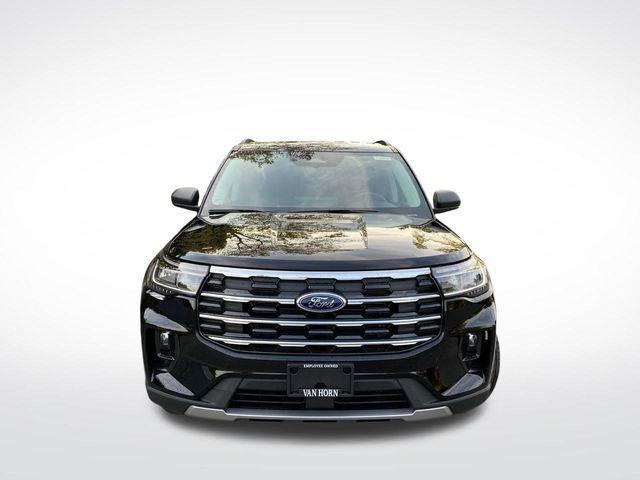 new 2025 Ford Explorer car, priced at $44,905