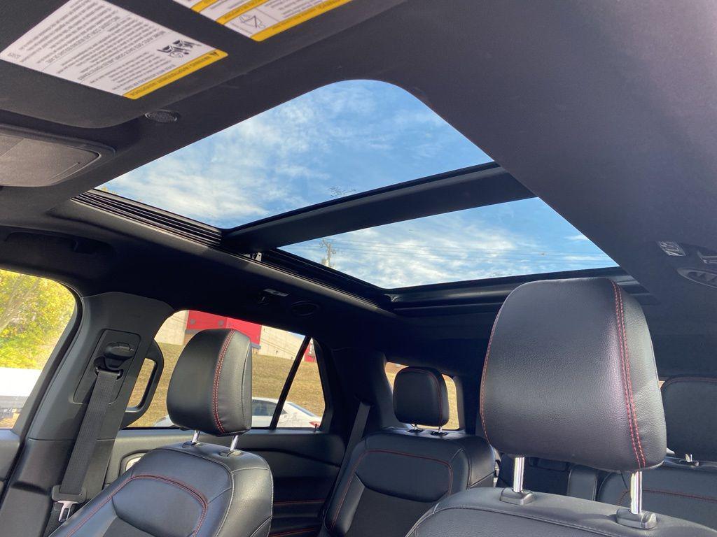 used 2023 Ford Explorer car, priced at $35,442