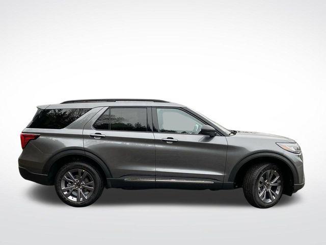 new 2025 Ford Explorer car, priced at $46,405