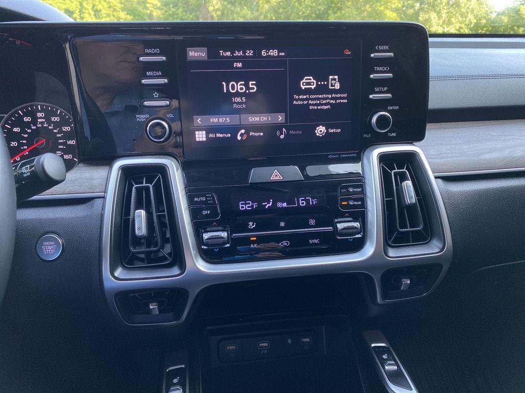 used 2021 Kia Sorento car, priced at $22,497