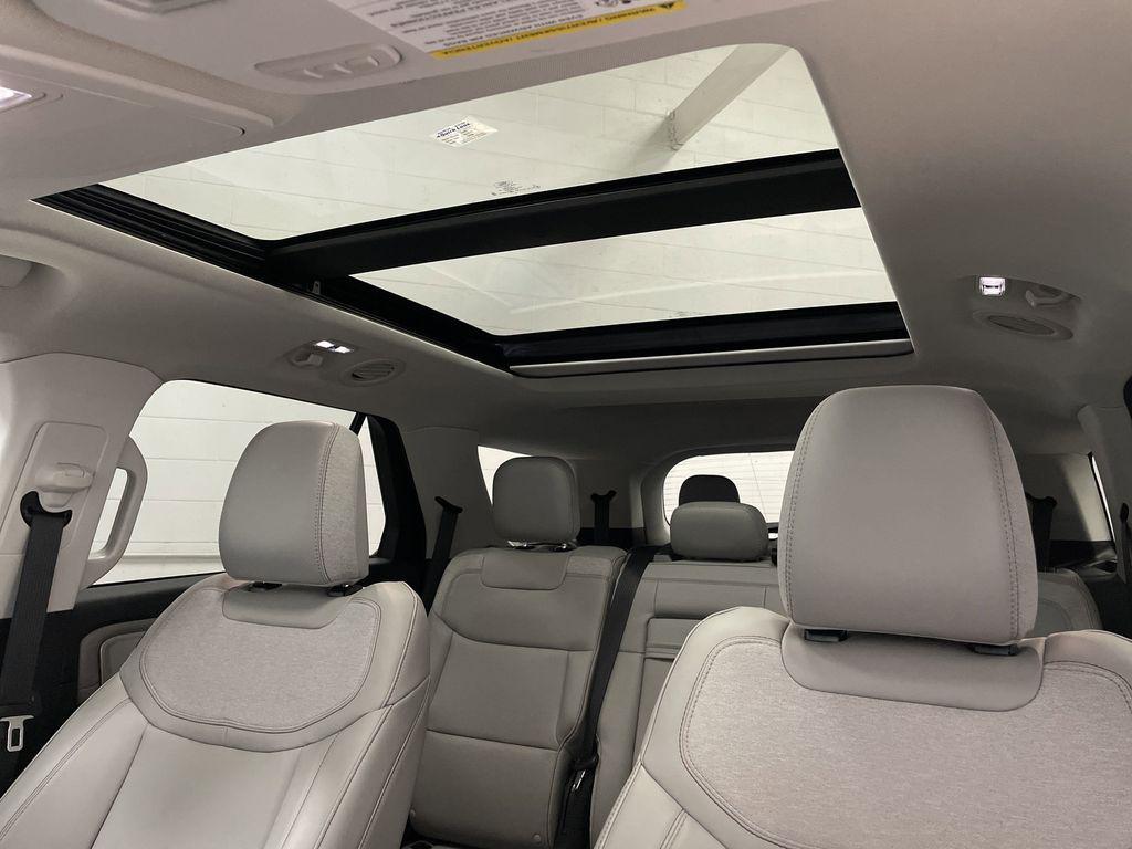 used 2025 Ford Explorer car, priced at $38,248